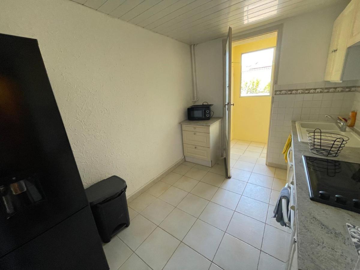 Appartement Spacieux Avec Parking Gratuit Sète Kültér fotó