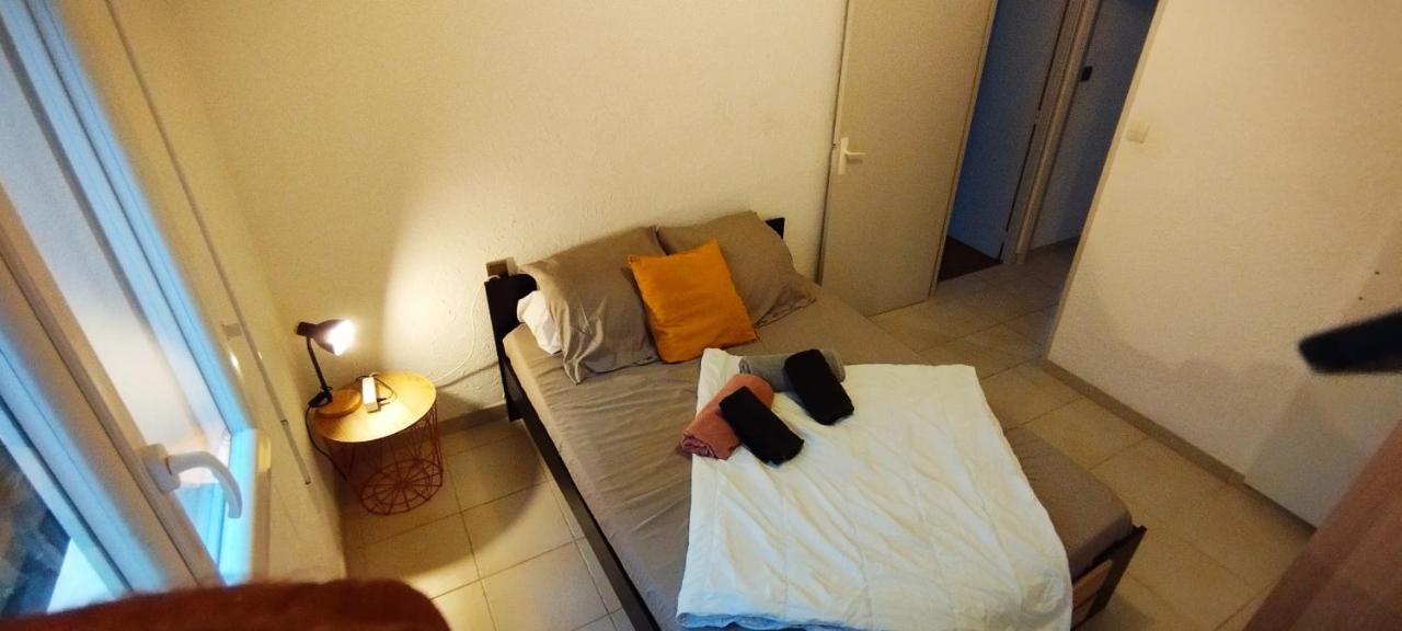 Appartement Spacieux Avec Parking Gratuit Sète Kültér fotó